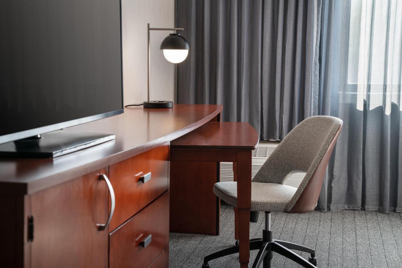 Courtyard By Marriott Los Angeles Hacienda Heights Orange County Exterior foto
